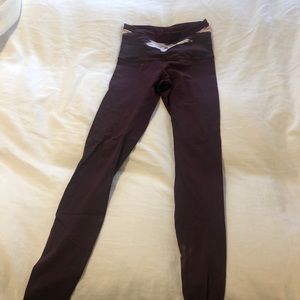 Lululemon maroon high-waist legging